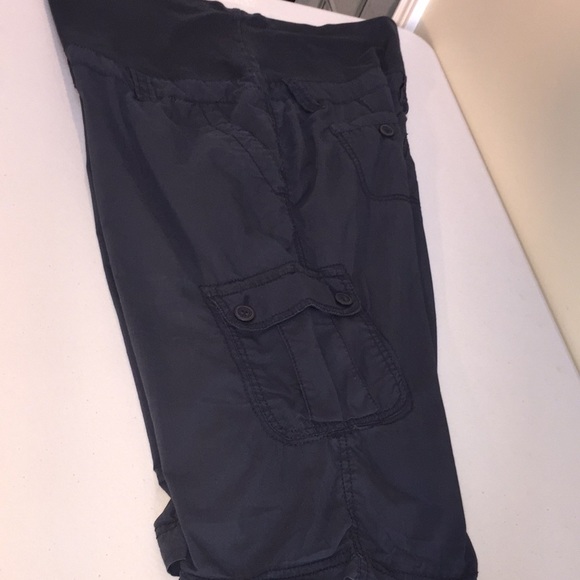 Thyme Maternity Plus Size Cargo Capris Size XXL - Picture 8 of 11